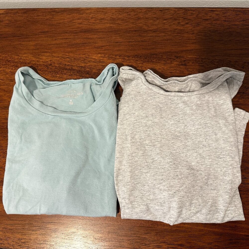 Bundle of 2 Abercrombie & Fitch Essential Baby Tees - Blue & Grey - Size M